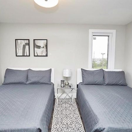 Clifton Hill Hideaway 4B - Two Bedroom Condo Niagara Falls Zewnętrze zdjęcie